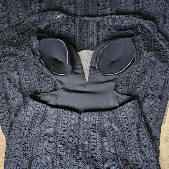 Luz Stella Rios Black Lace Cutout Gown size Small. Haute Couture $2000 - Picture 4 of 9
